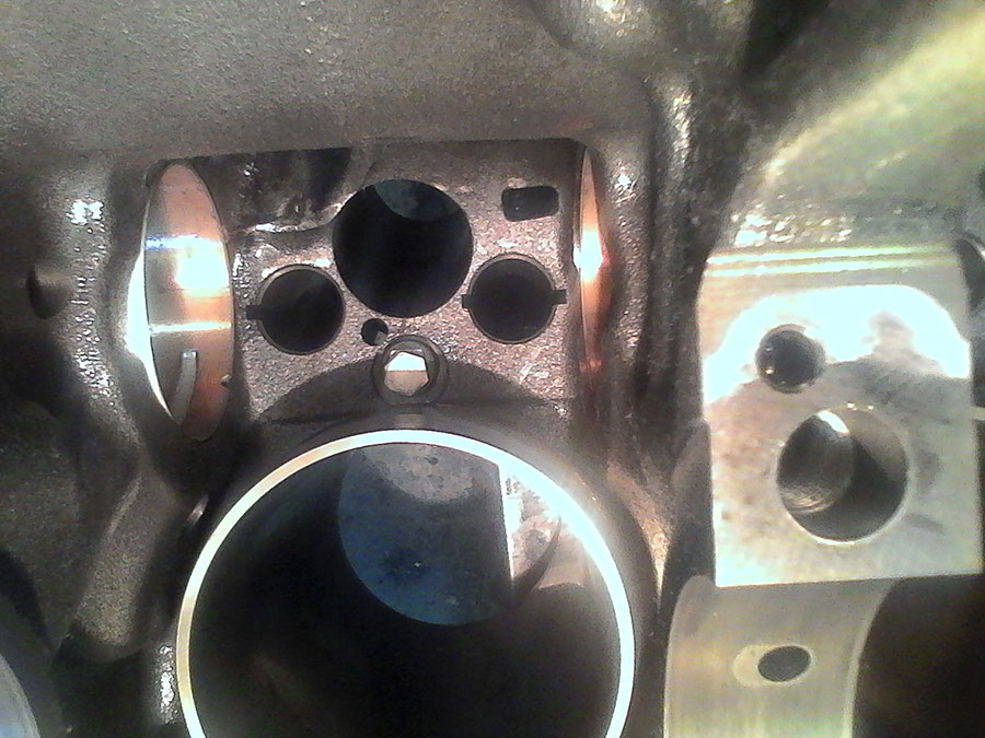 Реставрация блока цилиндров двигателей Mercedes OM-457LA, OM-501LA